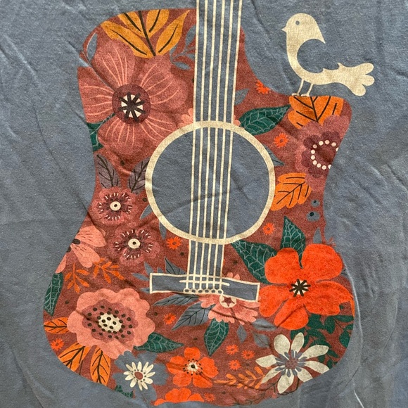 brand new t shirt size women’s small. - Picture 2 of 4